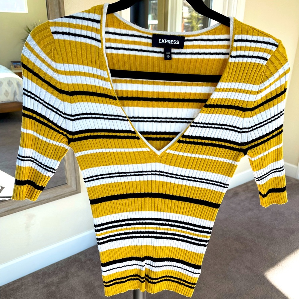 EXPRESS Women’s Ribbed Elbow Sleeve Sweater | Yellow, White & Black Stripes | M